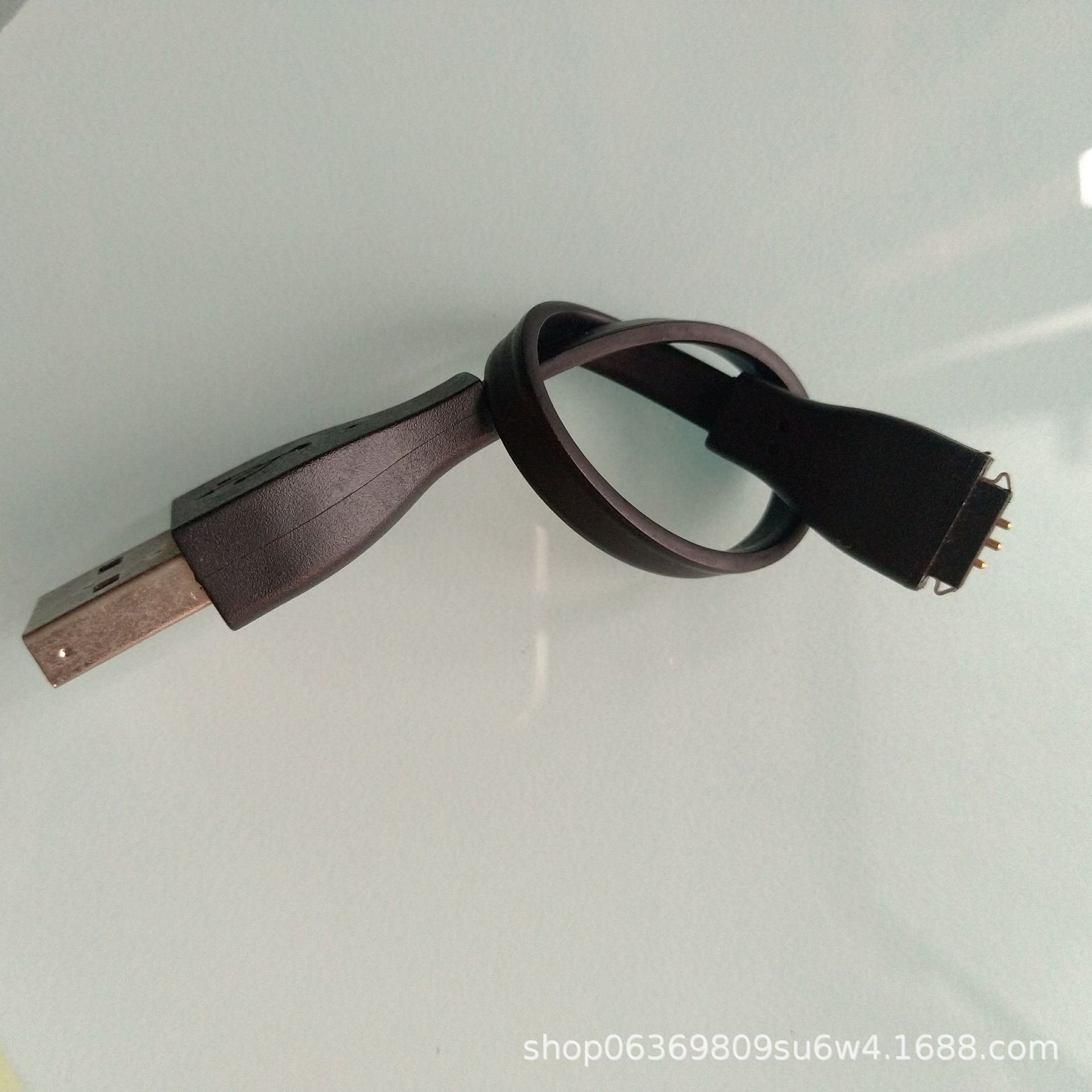 USB探针3P充电线 适用智能手表3P弹簧顶针充电线示例图1