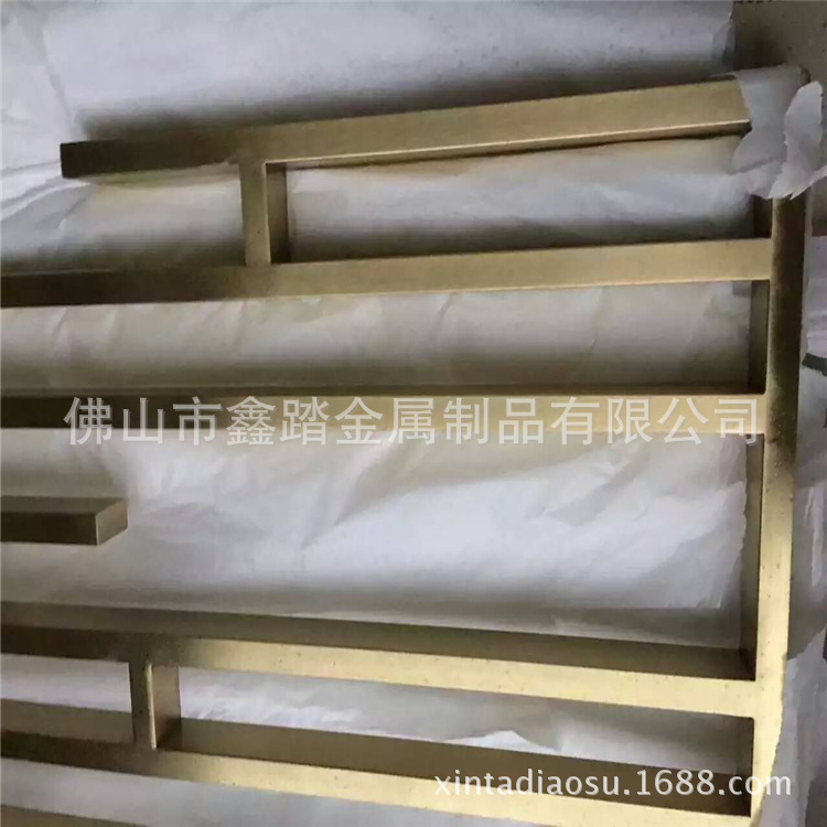 天津酒店装饰仿铜不锈钢花格厂家示例图2