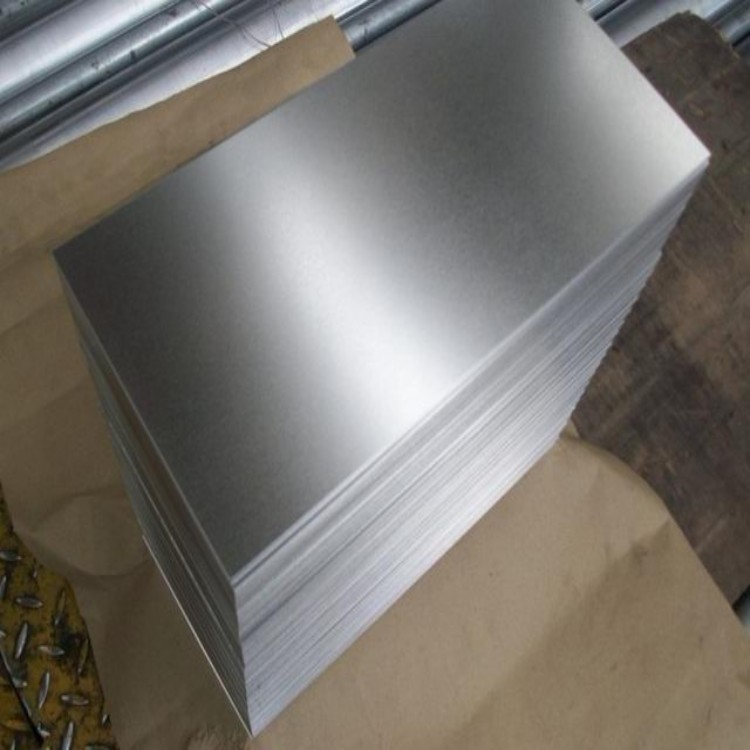 conew_2013122993928.jpg