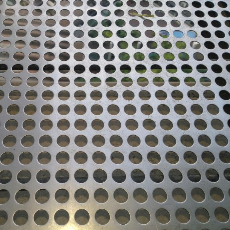 镀锌圆孔网，网片不锈钢冲孔板，冲孔网板，打孔板，穿孔板
