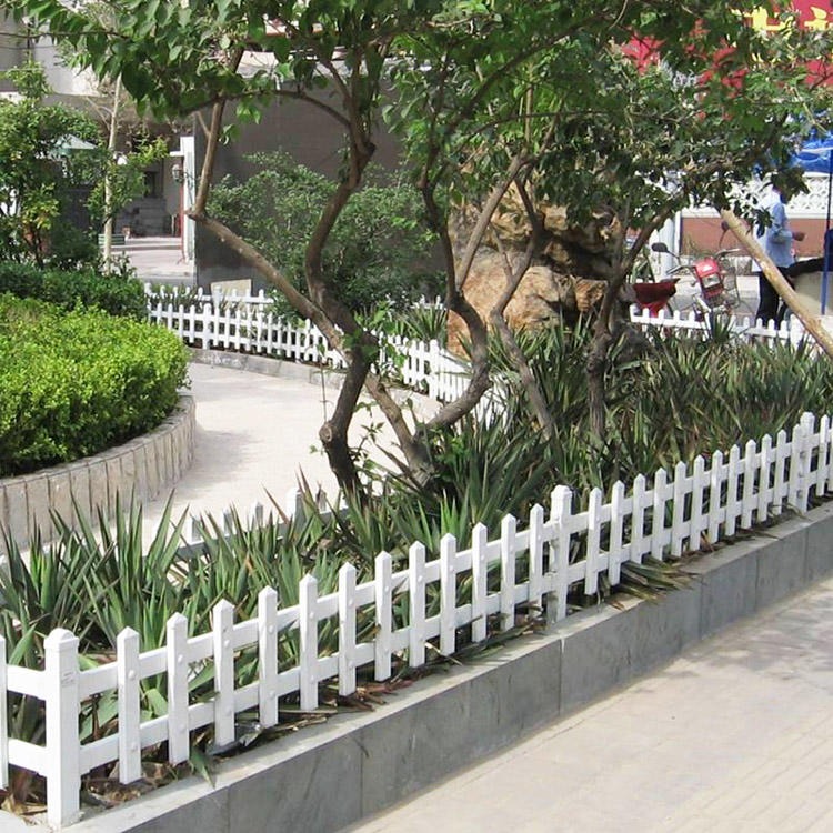 PVC塑钢公园围栏 贵州绿化带塑钢护栏 一匡 供应厂家图片