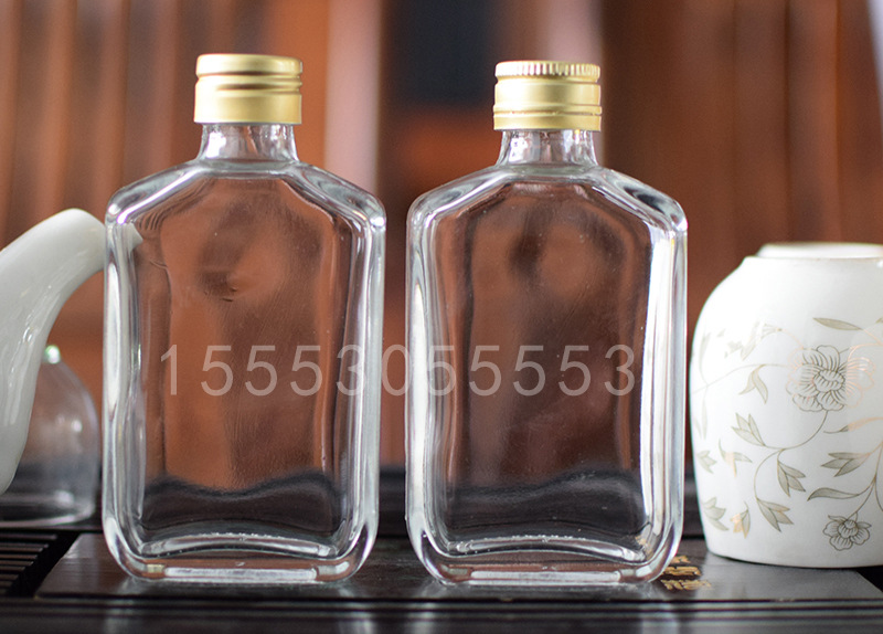 晶白料优质 2两小酒瓶 100ml玻璃瓶 江小白酒瓶 125ml高档l小酒瓶示例图2