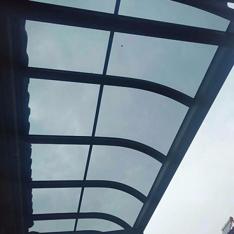 户外伸缩彩色遮阳蓬 耐力板防晒雨棚 阳台大门遮雨蓬 铝合金雨棚 美观