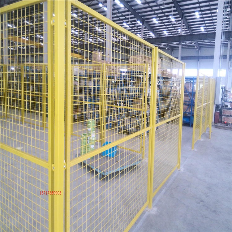 德兰供应 机械护栏网 钢丝网围墙 工厂防护网 起订门槛低图片