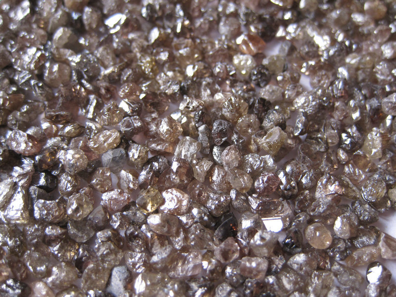 金刚石原石 外壳图片