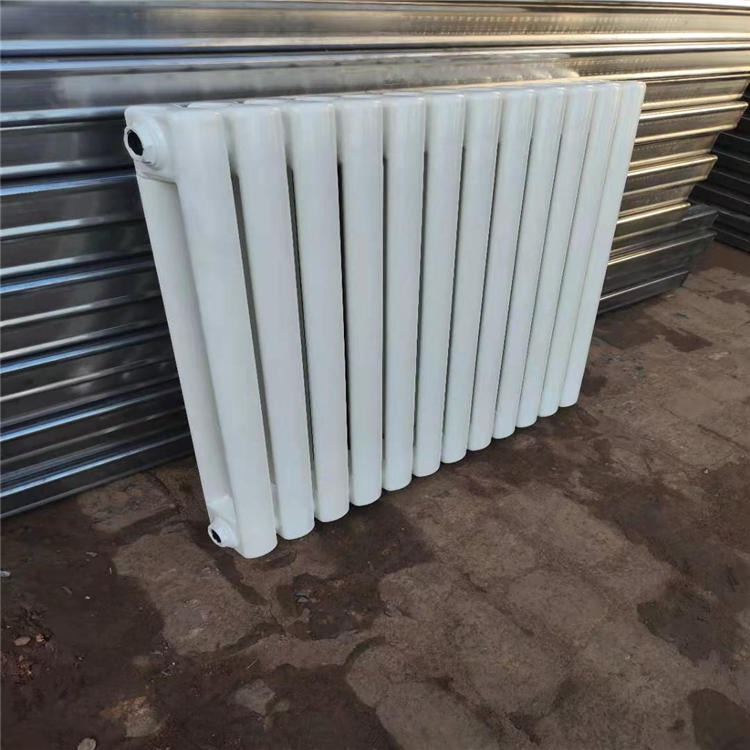 钢二柱暖气片 立式暖气片 工程散热器 QFGZ206 卓兴厂家