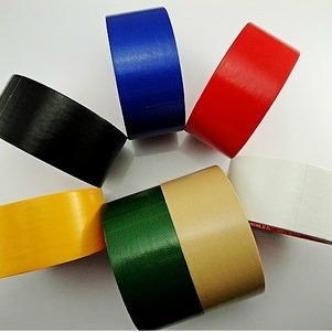 苏州益洲厂家直销  PVC警示胶带价格 专业地板胶带  品质可靠  欢迎订购
