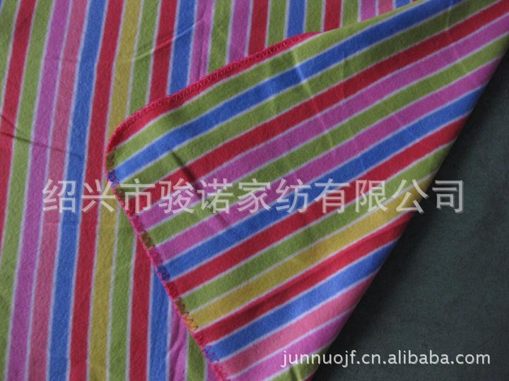 骏诺家纺厂供应订做圆网印花条纹双面绒毛毯示例图5