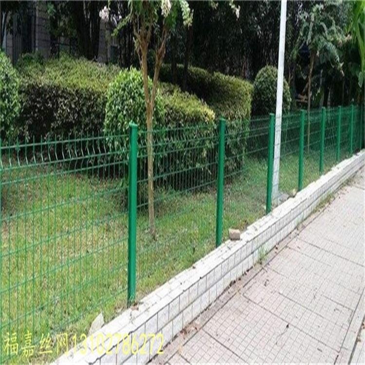 福嘉 草坪护栏 园林绿化护栏 道路隔离护栏 绿化护栏厂家图片