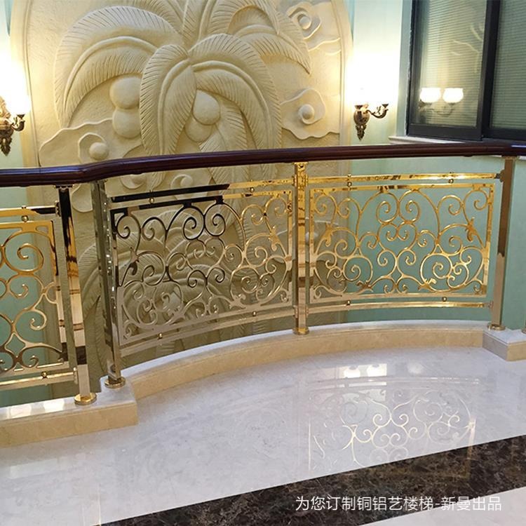 亳州别墅铜雕花楼梯设计现代铜艺楼梯扶手休闲风格