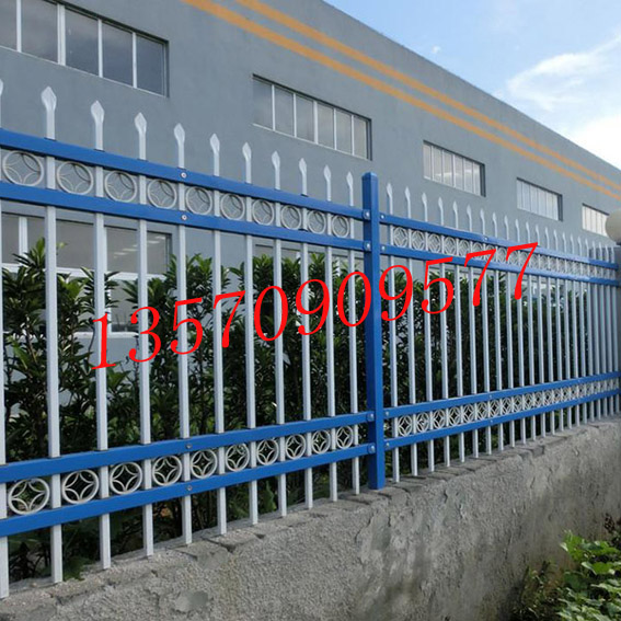 热销推荐 广州护栏商家 河源小区工厂围墙栏美观实用 欢迎订购示例图2
