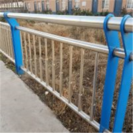 碳素钢复合管防撞护栏 定做复合管道路河道护栏 景观护栏