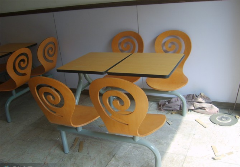 广西桂林市恭城 直板餐桌椅 两人坐餐桌 优质的