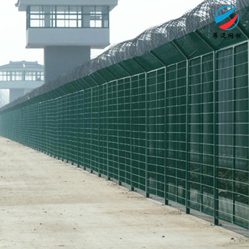 四川监狱围栏网 尊迈机场安全防御网 刀刺护栏网 三角折弯护栏厂家