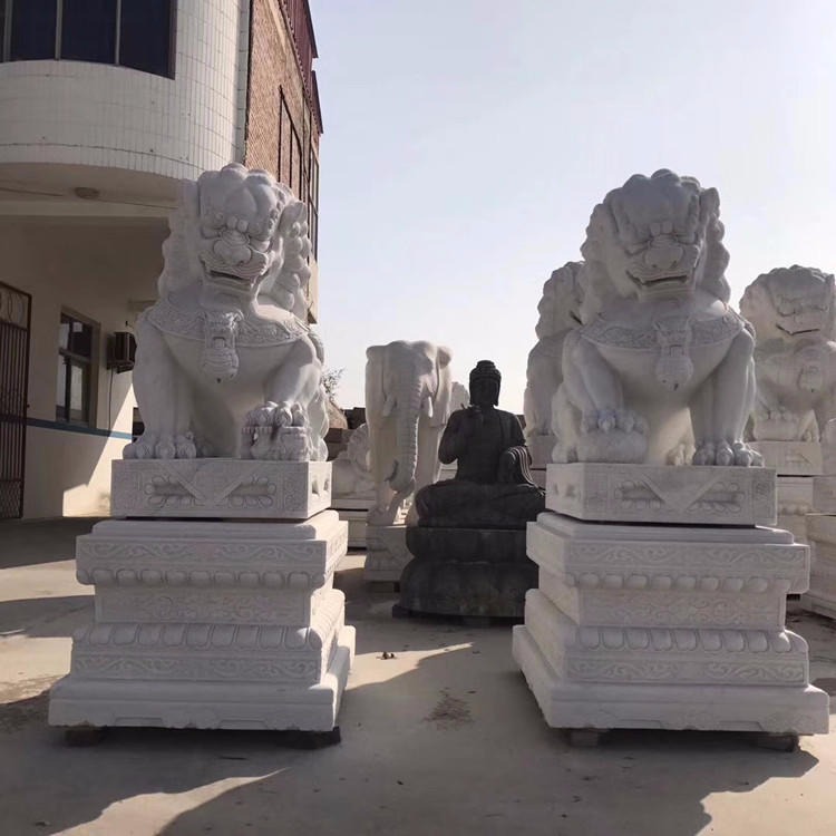 泽业雕塑厂家批发精品石雕狮子 北京汉白玉石狮子一对 大理石狮子雕刻镇宅摆件 大型青石狮子公司门口摆件