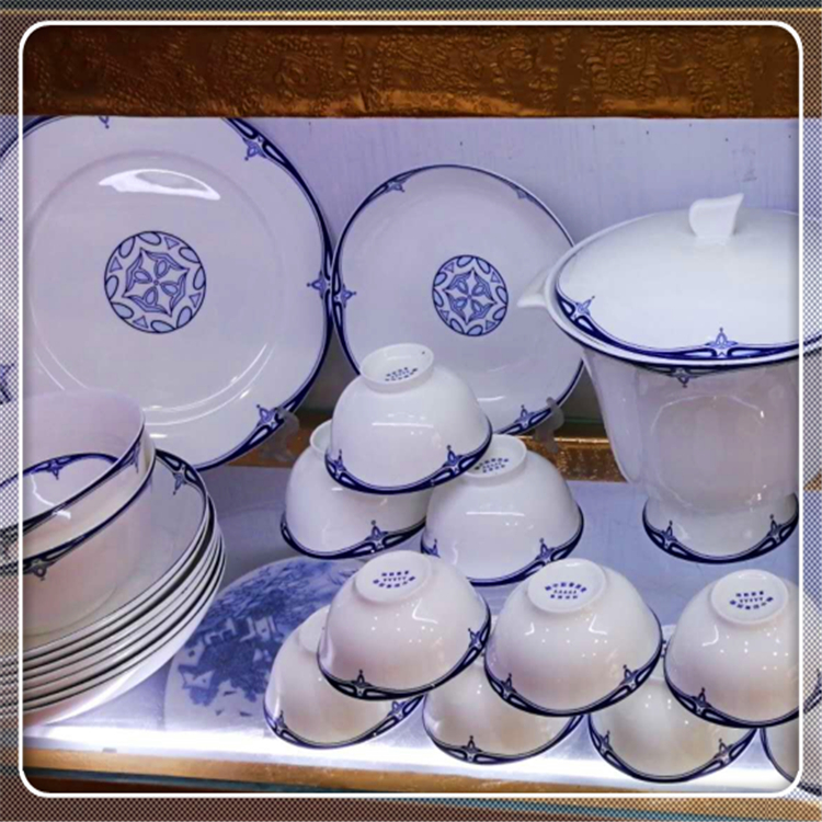 中式陶瓷餐具碗碟套装  青花餐具保鲜碗 56头骨瓷餐具批发定做