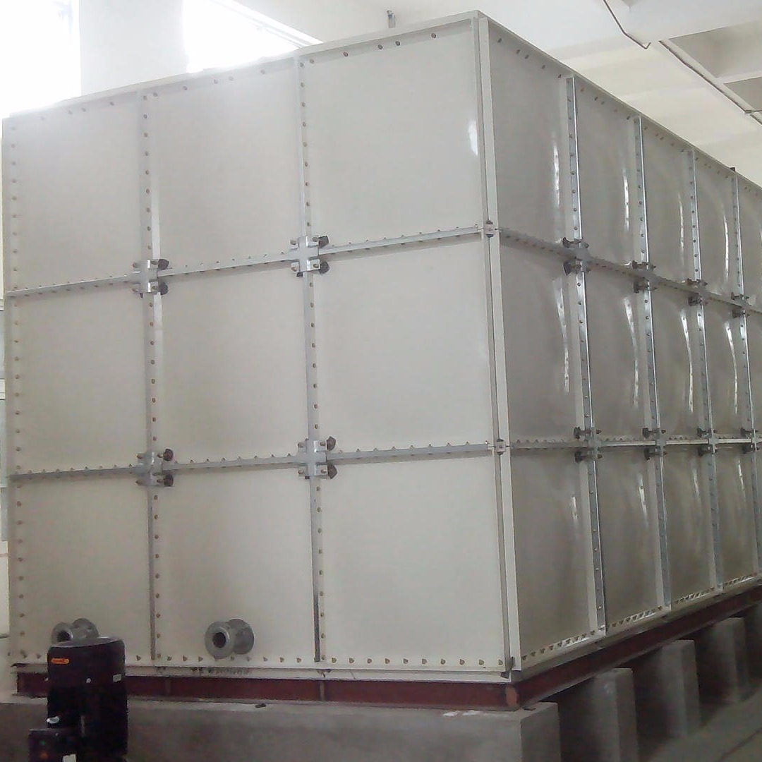 霈凯 ​玻璃钢除氧水箱施工工艺 5吨楼层水箱 水箱