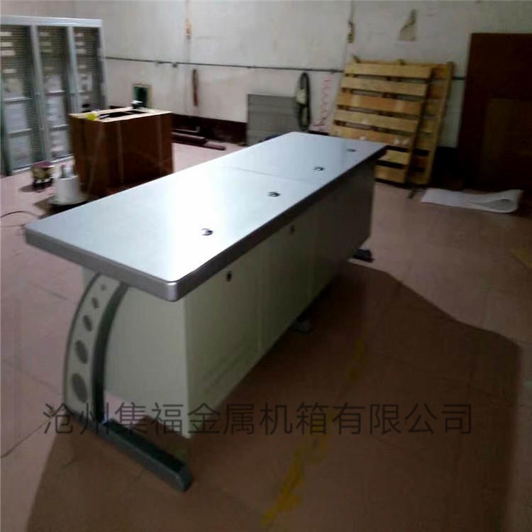 沧州地区机箱厂家专业定制 钢木拼装监控台 操作台 控制台 来图设计定制