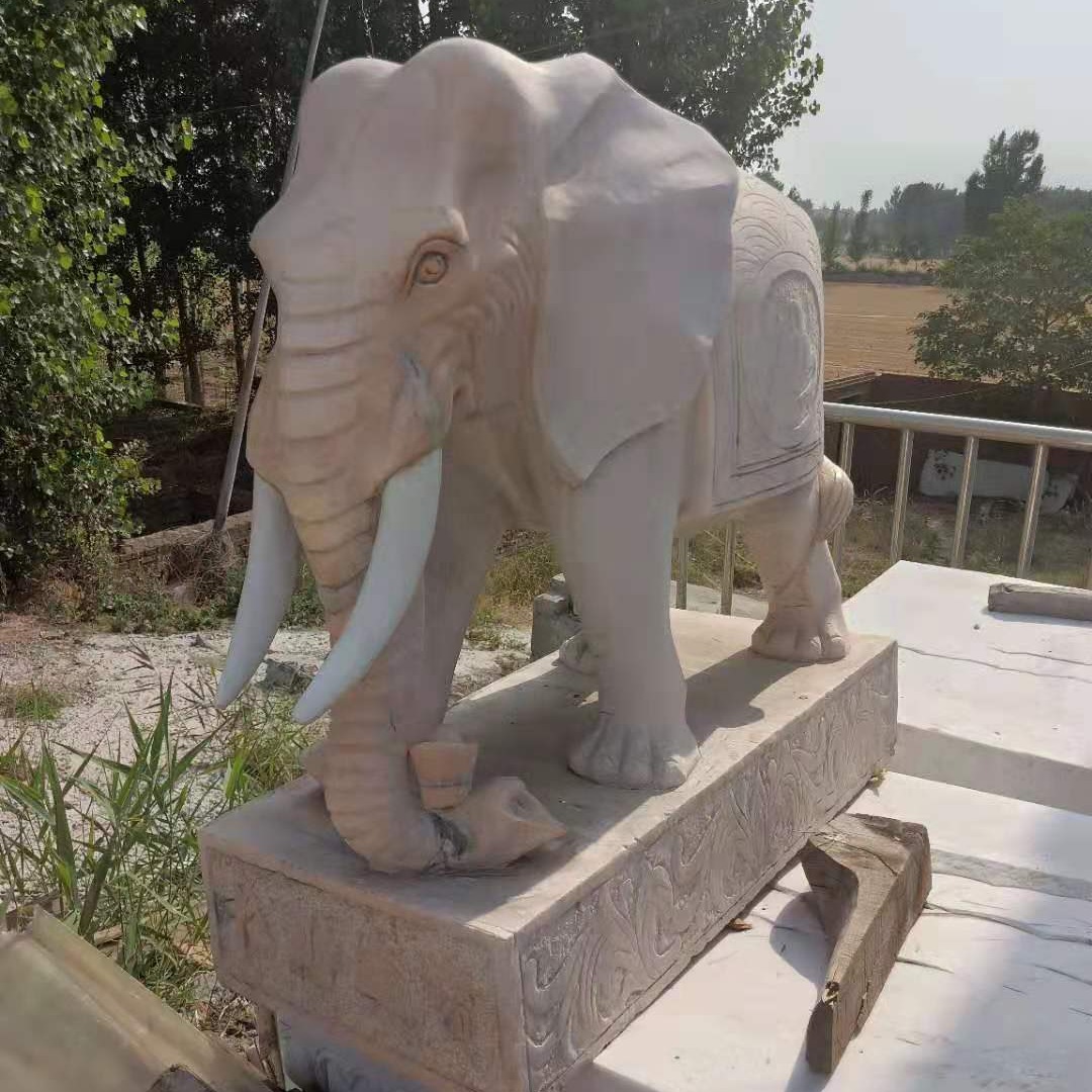 汉白玉镇宅大象 汉白玉石雕大象一对 富祥 寺庙六牙石雕大象 宏辉雕刻汉白玉吉象