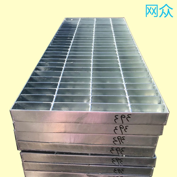 黄石大冶钢格板价格G806/30/100网格栅栏厂家生产