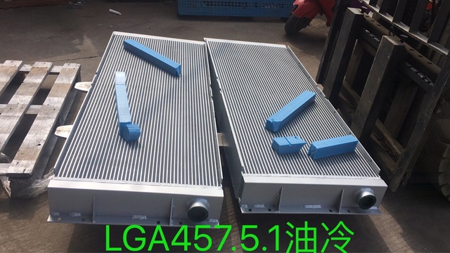 雁达开山45立方270kw散热器换热器冷却器LG457.5.1图片