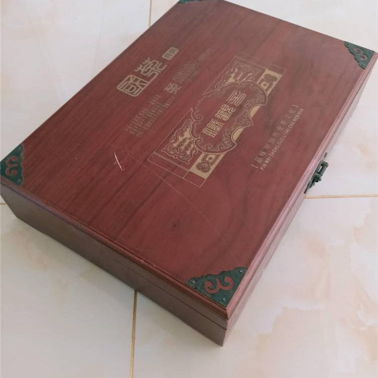 红酒盒木盒 桃木盒 老木盒 便当木盒 黑色木盒 北京众鑫骏业钢琴漆木盒厂