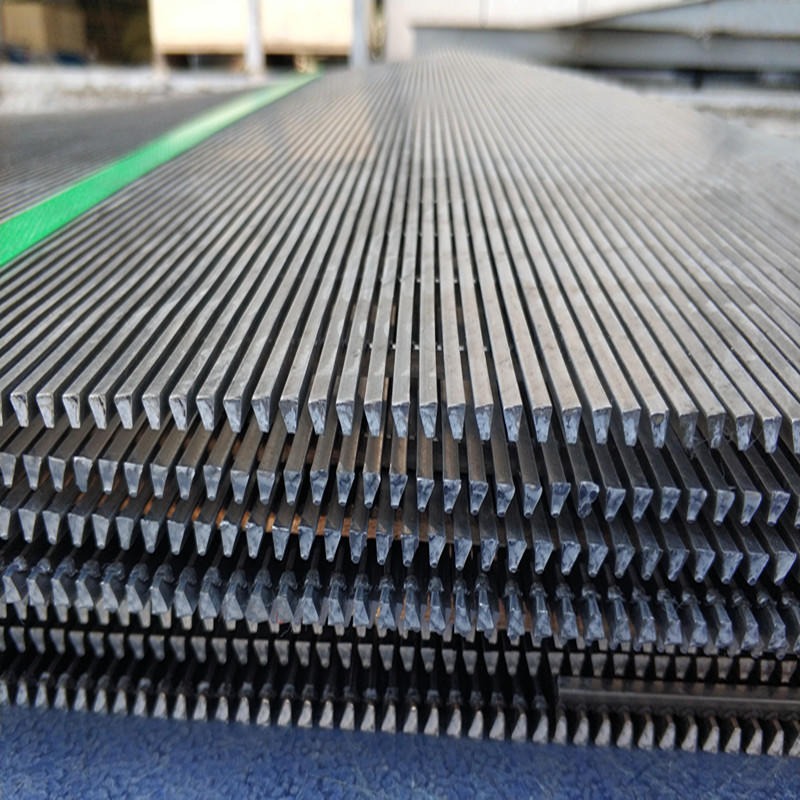 约翰逊网 不锈钢楔形网 梯形丝焊接条缝筛网 弧形筛网 滚筒筛网 质量可靠