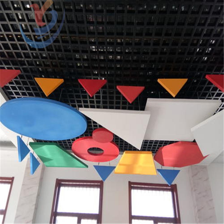 屹晟吸音板玻纤板 六边形彩色玻纤吸音板吊顶 商场悬挂吸音天花板供应商
