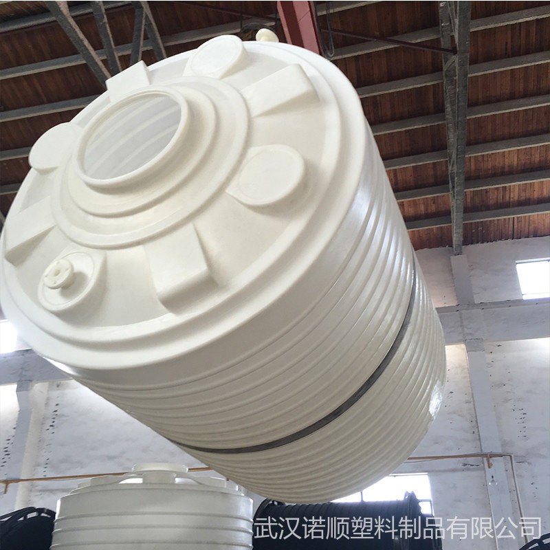 武汉诺顺15吨耐酸碱塑料水塔尺寸 加厚塑料水塔 化工塑料水塔储罐厂家