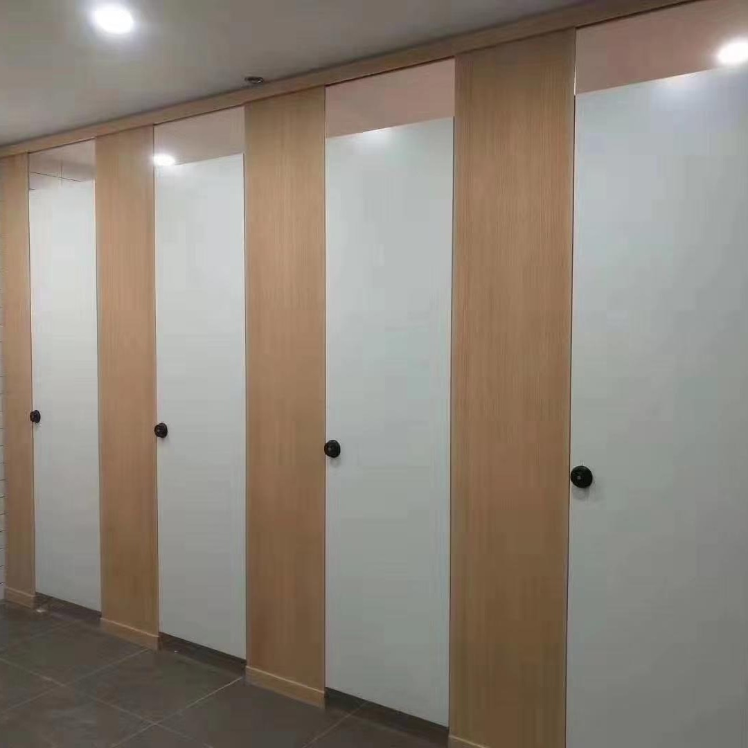 杭州卫生间隔断价格  办公室卫生间隔断  防水PVC板淋浴间  厕所挡板门  森蒂