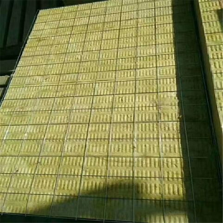 供应大量现货 水泥岩棉复合板  保温岩棉板 插丝岩棉板 起订门槛低示例图5