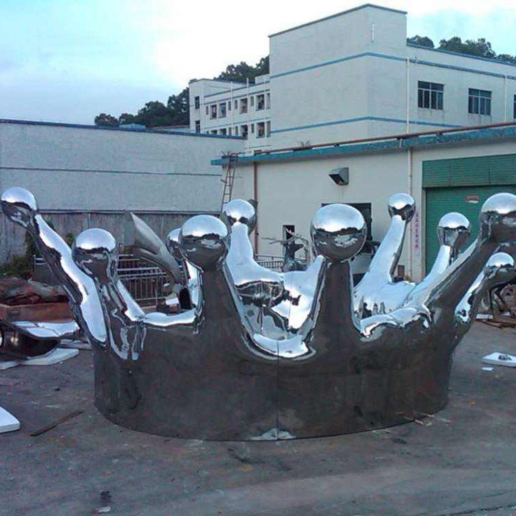 不锈钢雕塑 抽象水滴雕塑 镜面雕塑 抽象皇冠雕塑 怪工匠图片