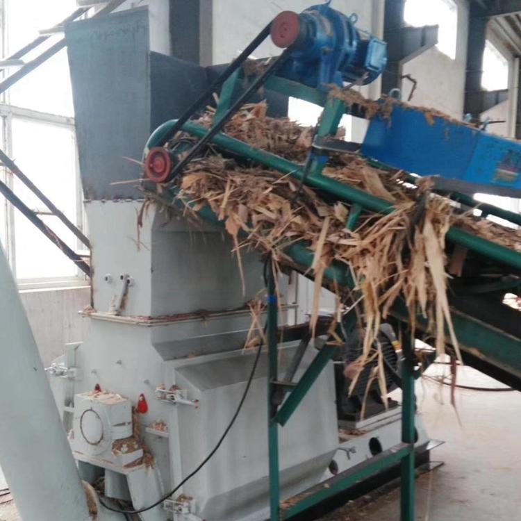 卖几台二手多功能木屑粉碎机    二手玉米秸秆粉碎机上海