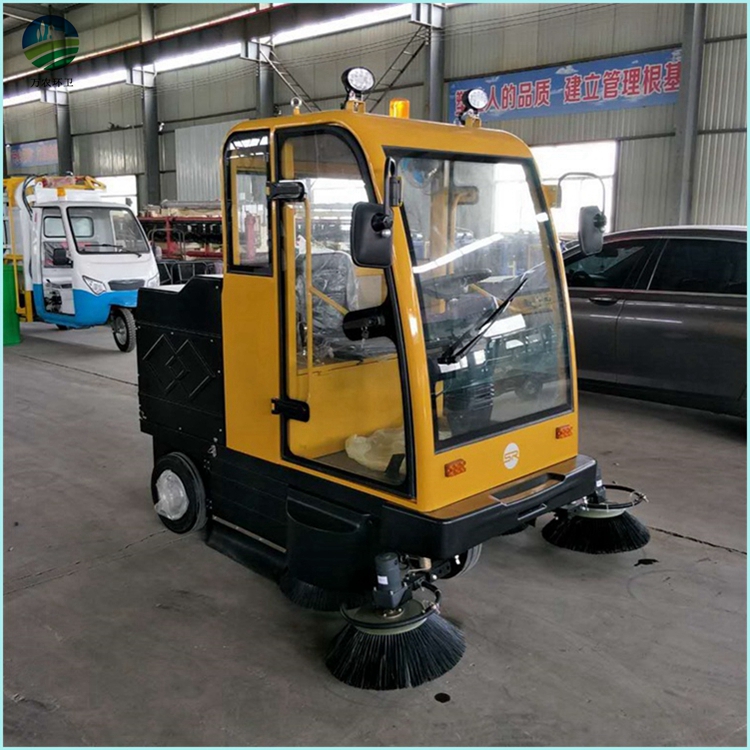上海驾驶式电动扫地车 纯 三轮电动扫地车