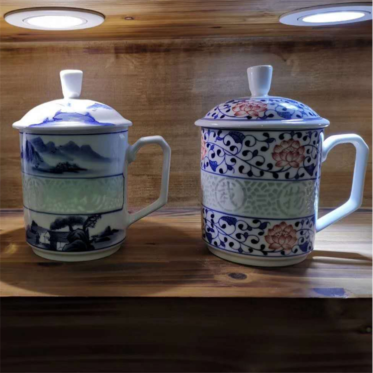 供应景德镇陶瓷茶杯 办公茶杯陶瓷青花手绘 亮丽陶瓷