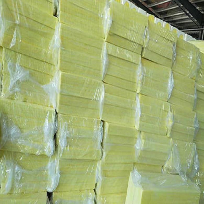 策勒县玻璃棉卷毡 1.2米宽玻璃棉卷毡库存 10米长玻璃棉卷毡 强盛环保玻璃棉卷毡 厂家联系