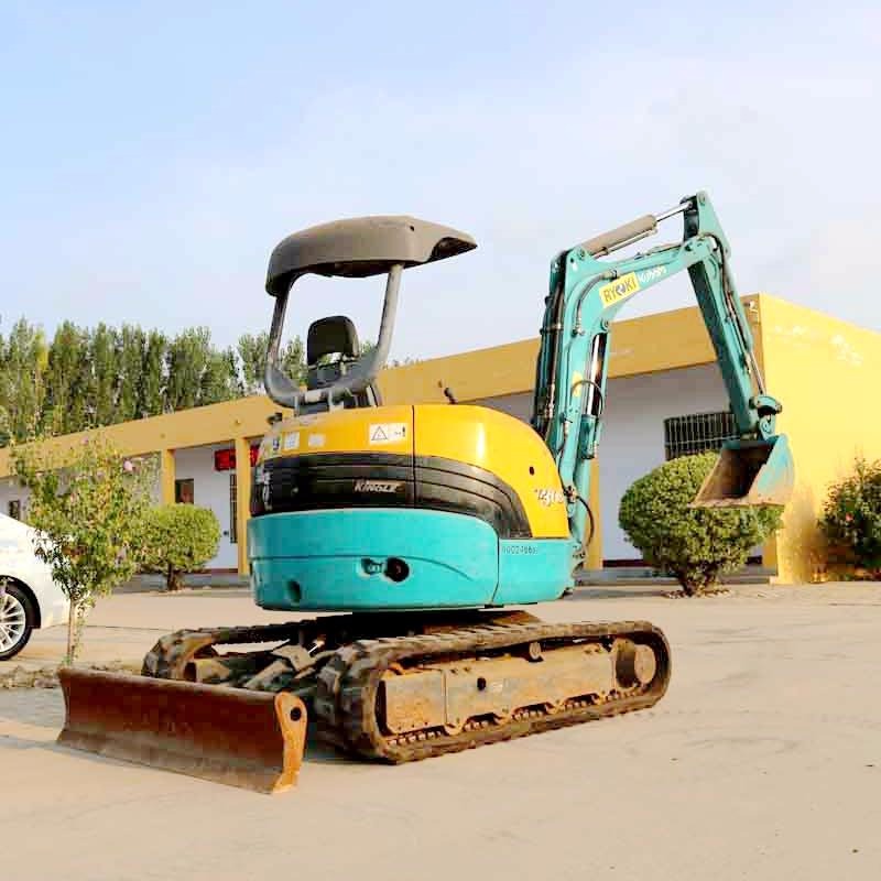 出售北京3吨左右的原装二手挖掘机，久保田二手小挖机
