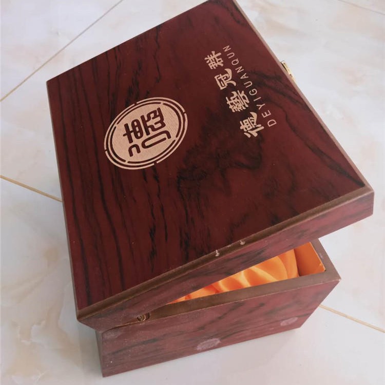 北京大型酒盒厂专业制作白酒木盒包装众鑫骏业包装厂家图片