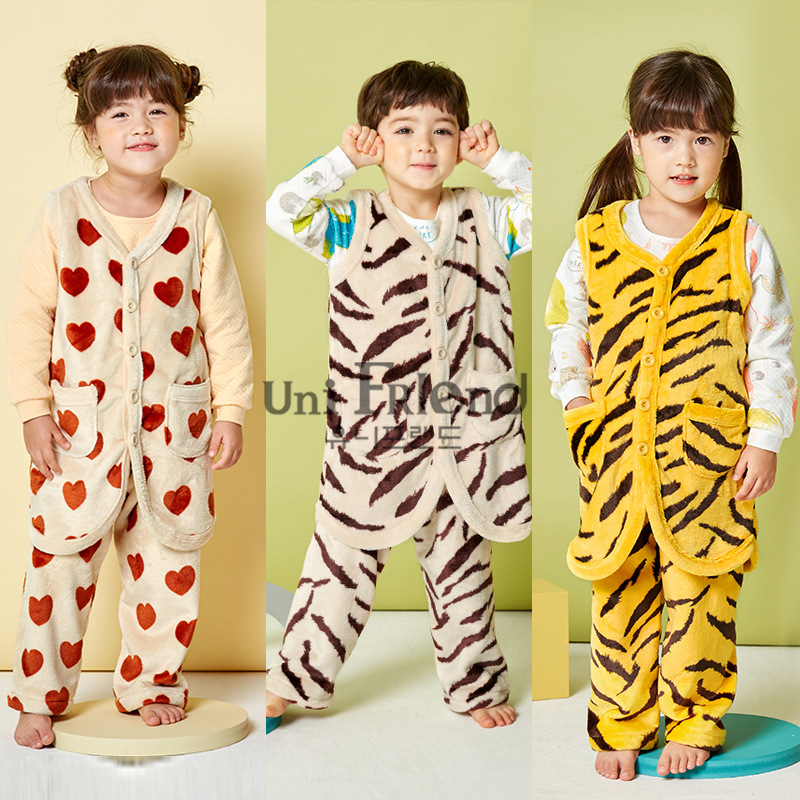 新款韩国童睡衣unifriend童装家居服儿童保暖珊瑚绒背心加厚童睡图片
