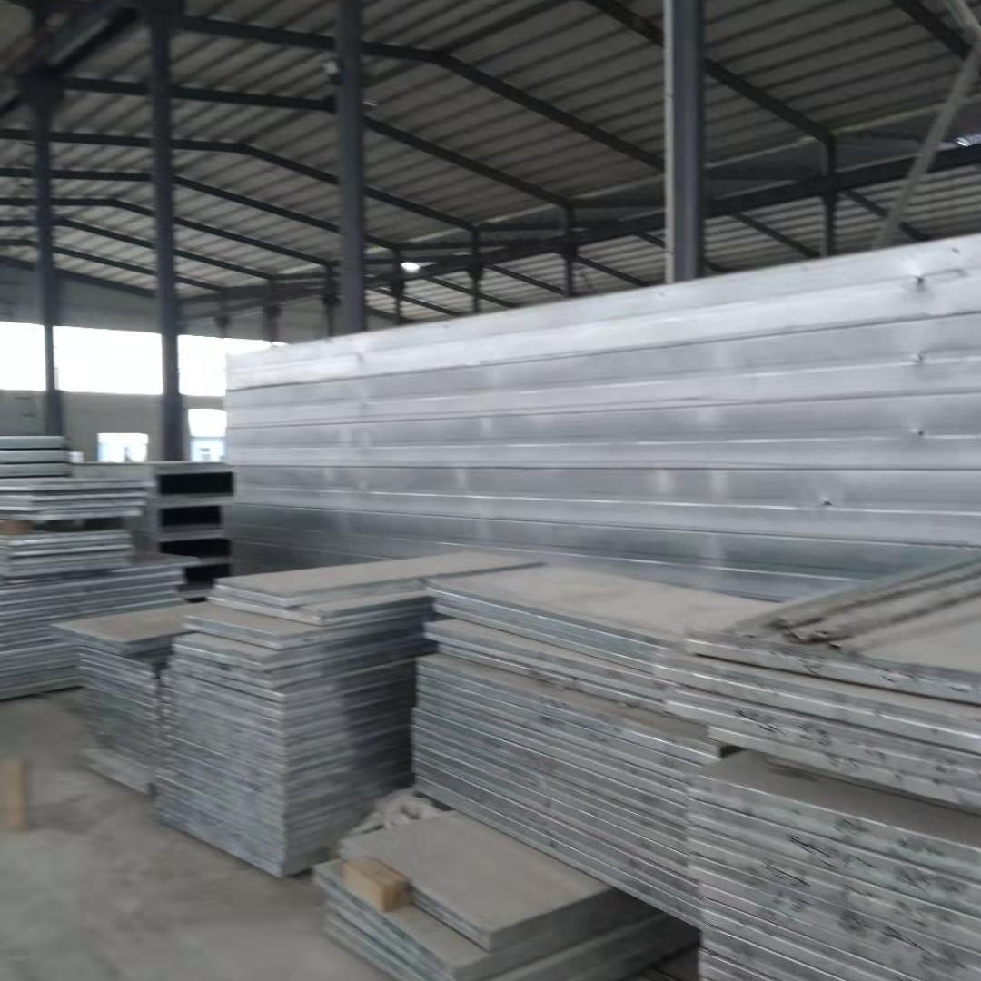 天基板厂家 众来钢边框保温隔热轻型板 天基板价格