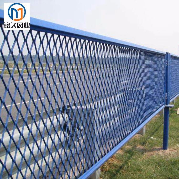 公路防眩网高速护栏网防眩护栏 钢板网菱形框架护栏防眩网