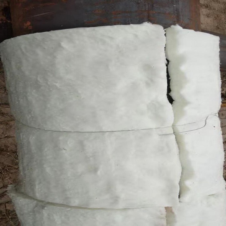供应标准型 容重120KG/立方米硅酸铝针刺毯价格 高温管道保温棉