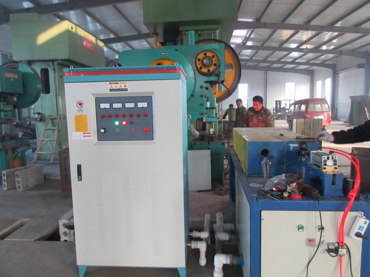 邢台厂家直销400千瓦中频加热炉螺纹钢透热设备非标定制