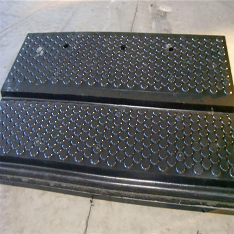 九天厂家现货供应 耐寒胶板 表面应光滑平整、修边整齐 钢轨复合橡胶垫技术参数