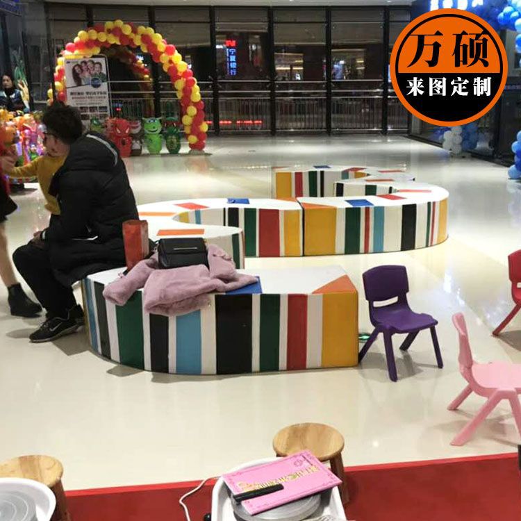 厂家销售玻璃钢商场休闲座椅定做广场组合休息坐凳图书馆创意椅子示例图8