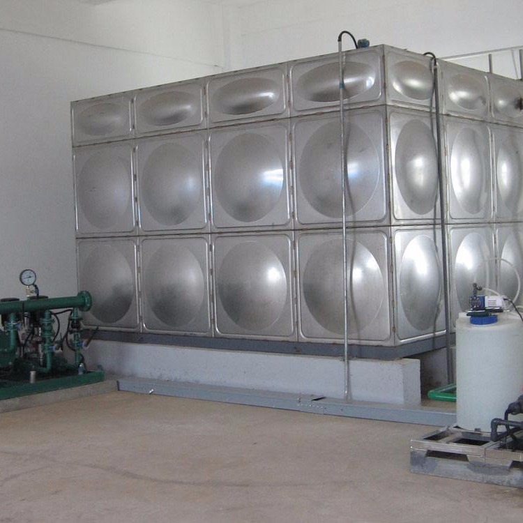 霈凯 屋顶玻璃钢保温水箱种类 水箱