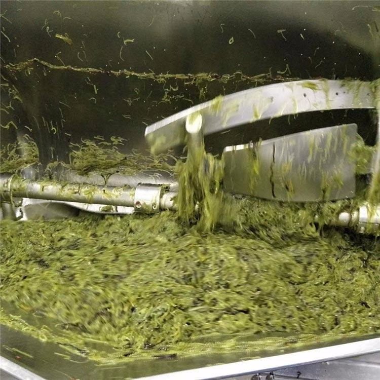 全自动酱油浓缩机器 抽真空负压海藻搅拌锅 不粘锅刮底设备 高粘度馅料横轴搅拌炒锅