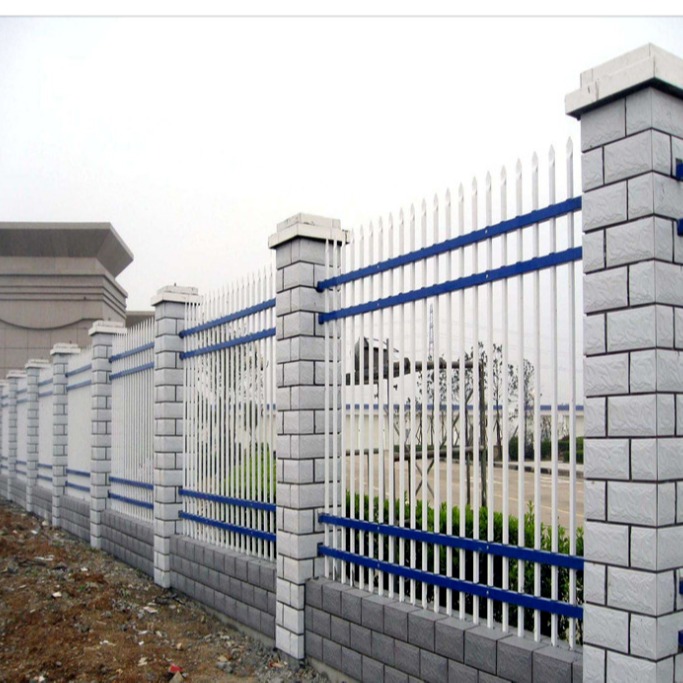 亿泽 安全隔离防护喷塑围栏 定制锌钢护栏 批发销售围墙锌钢护栏图片