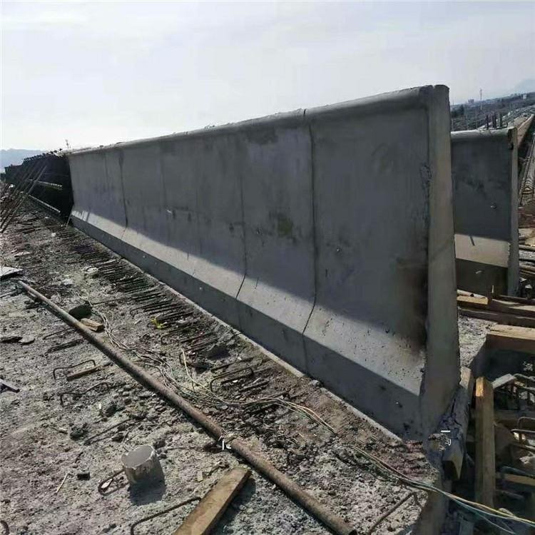 高速铁路AB墙模板 高速铁路AB墙钢模板单价图片