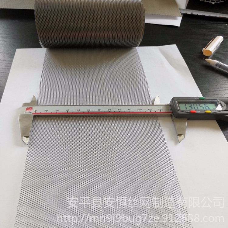 阳极钛网板  集流实验斜拉钛板网  0.1mm厚菱形拉伸钛网图片
